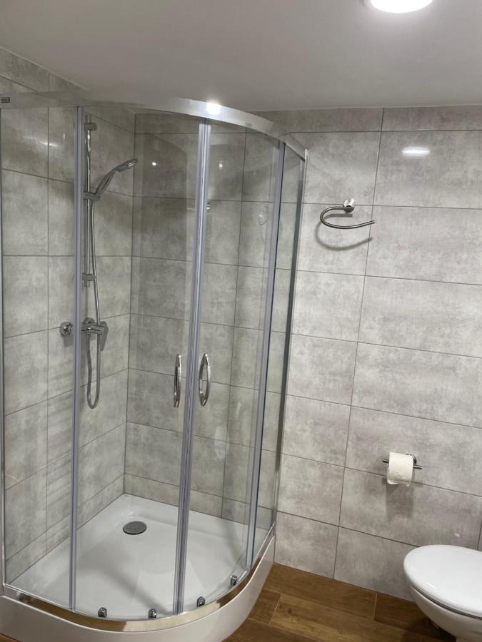 Penzion U Dvoch Levov Oravsky Podzamok Esterno foto